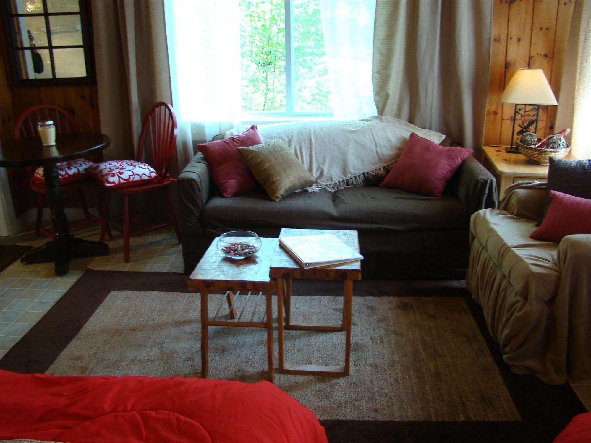 Bay Leaf Cottages & Bistro Lincolnville Exteriör bild