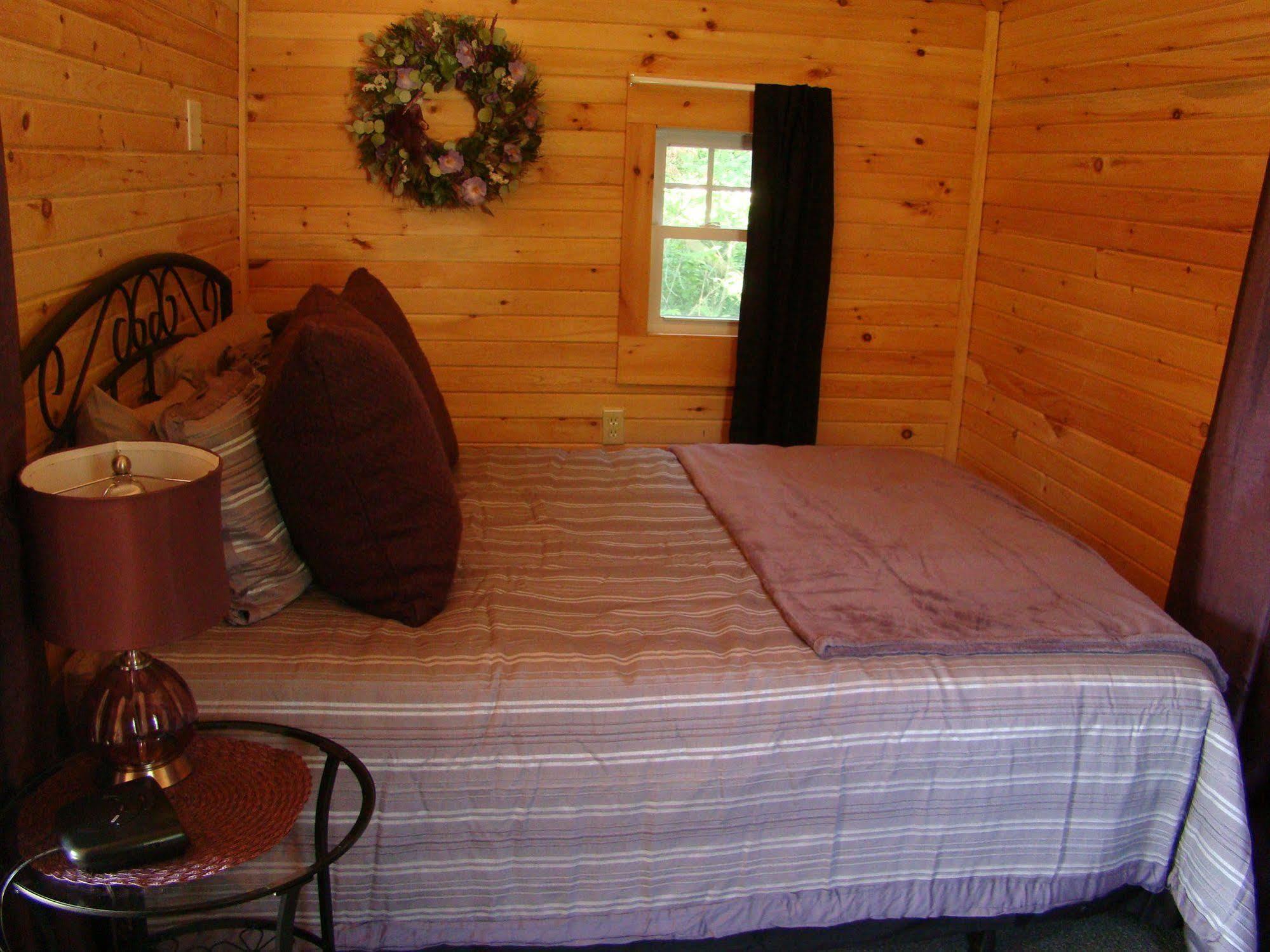 Bay Leaf Cottages & Bistro Lincolnville Exteriör bild